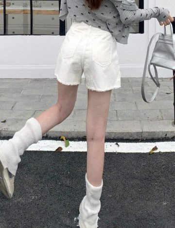 Pantaloni scurți de blugi DAZY by Shein, alb