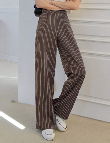 Pantaloni DAZY by Shein, maro