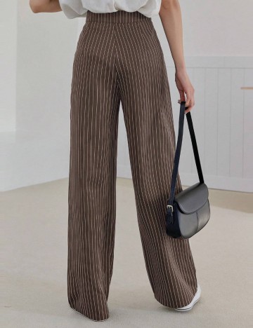 Pantaloni DAZY by Shein, maro