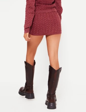 Fustă mini PRETTYLITTLETHING, cărămiziu