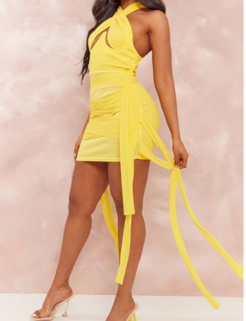 Rochie mini PRETTYLITTLETHING, galben