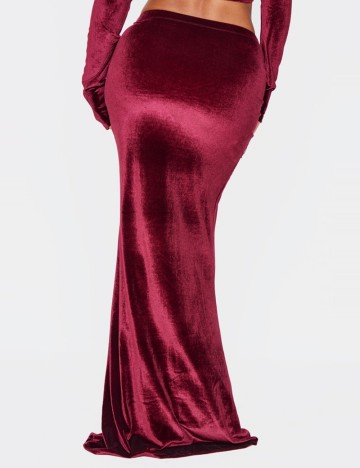 Fustă maxi PRETTYLITTLETHING, vișiniu