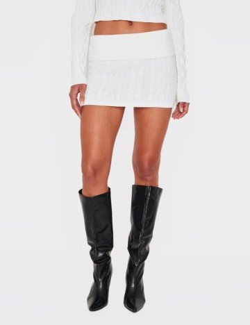Fustă mini PRETTYLITTLETHING, alb
