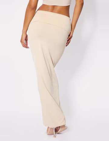 Fustă maxi PRETTYLITTLETHING, crem