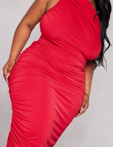 Rochie maxi PRETTYLITTLETHING, roșu