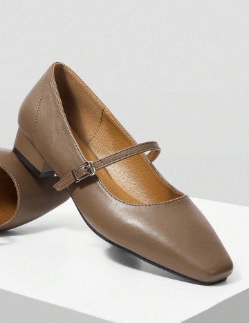 Pantofi Shein, maro
