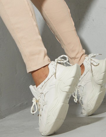 Pantofi Sport PRETTYLITTLETHING, alb