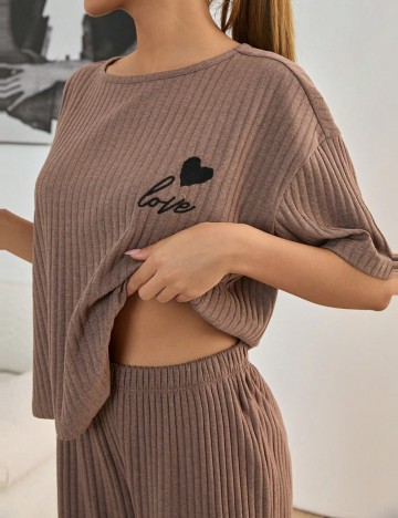 Compleu pijamale Shein, maro