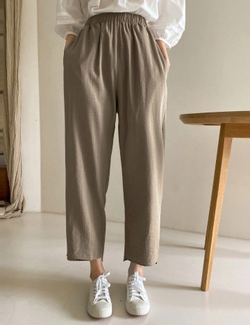 Pantaloni DAZY by Shein, maro