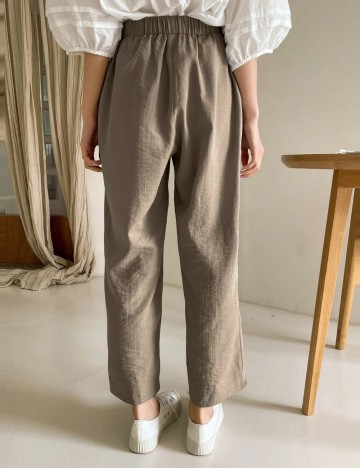 Pantaloni DAZY by Shein, maro