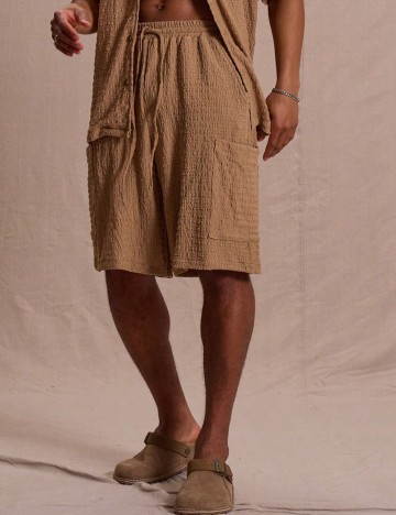 Pantaloni scurți MUSERO by Shein, maro