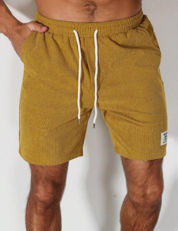 Pantaloni scurți MANFINITY by Shein, mustar