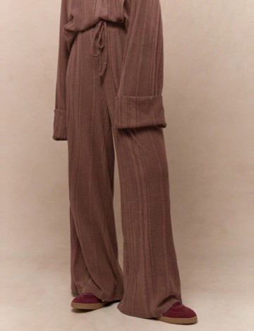 Pantaloni Missguided by Shein, maro