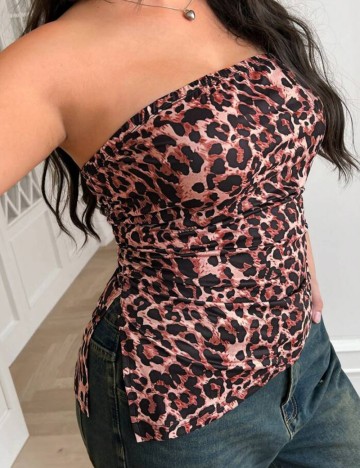 Top Shein Curve+, mix culori