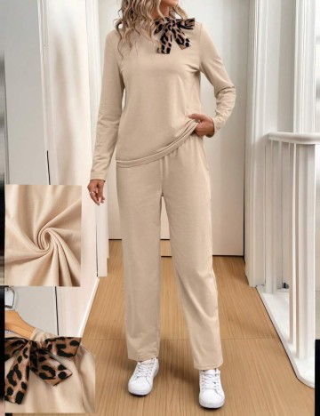 Compleu Emery Rose by Shein, bej