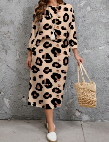 Compleu Shein Curve+, mix culori