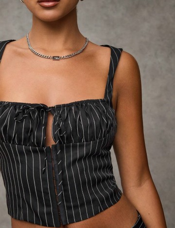 Top Shein, negru