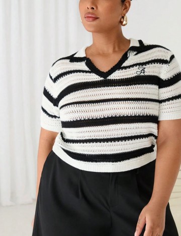 Tricou Shein Curve+, mix culori