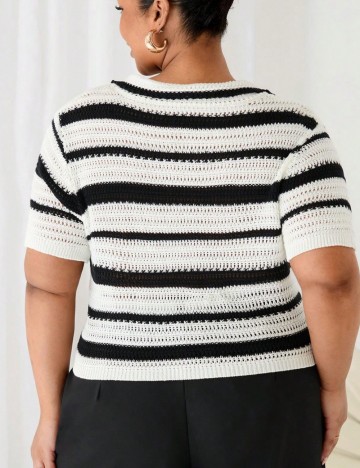 Tricou Shein Curve+, mix culori