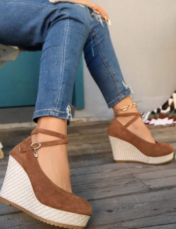 Pantofi Shein, maro