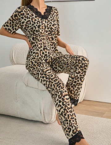 Compleu pijamale Shein, mix culori