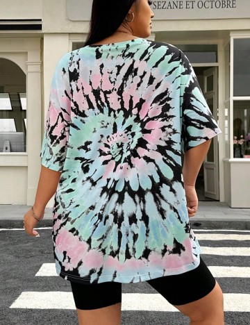 Tricou Shein Curve+, mix culori