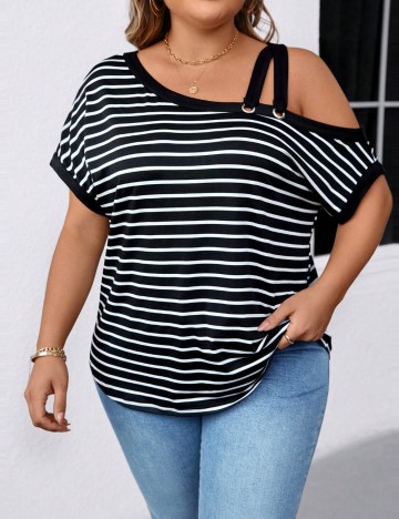 Tricou Shein Curve+, mix culori