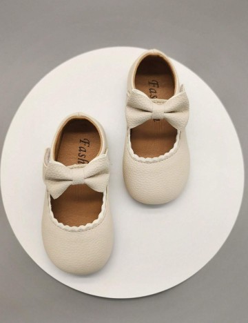Pantofi Shein, crem