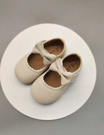 Pantofi Shein, crem