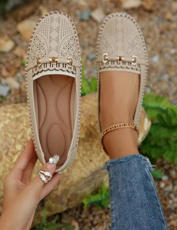 Pantofi Shein, bej
