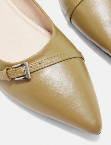 Balerini Shein, kaki