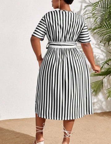 Rochie midi Shein Curve+, mix culori