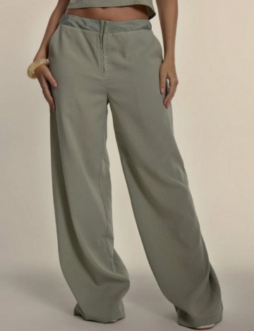 Pantaloni MUSERA by Shein, verde