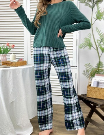 Compleu pijamale Shein, mix culori