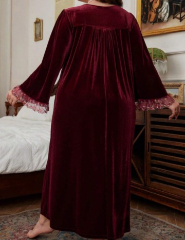 Set Rochie de Noapte și Halat Shein Curve+, vișiniu