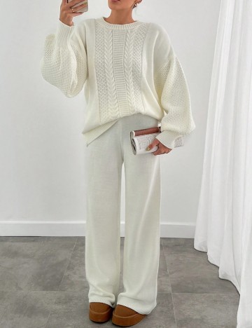 Pulover Shein, crem