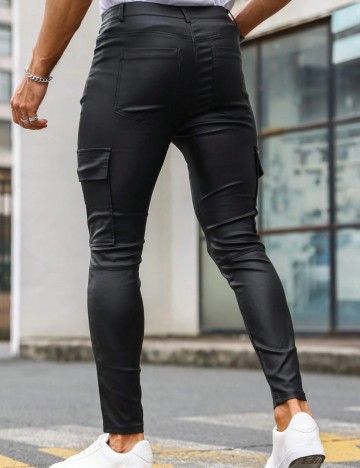 Pantaloni imitație din piele Shein MANFINITY, negru
