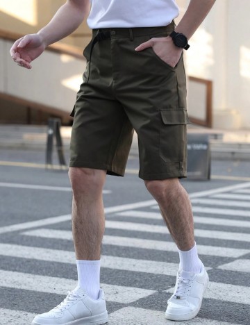 Pantaloni scurți Shein MANFINITY, kaki
