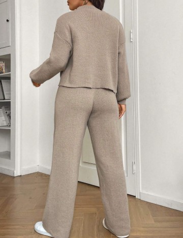 Compleu Shein Curve+, bej