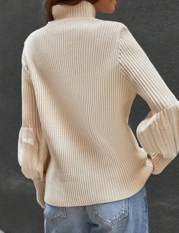 Pulover Shein, crem