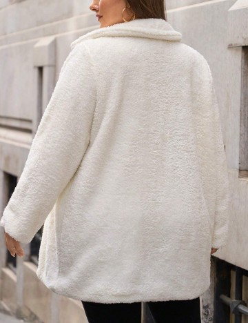 Palton Shein Curve+, crem