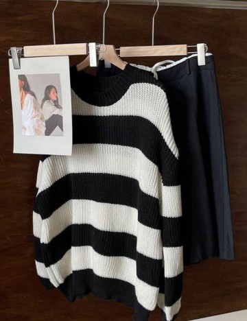 Pulover Shein Curve+, mix culori