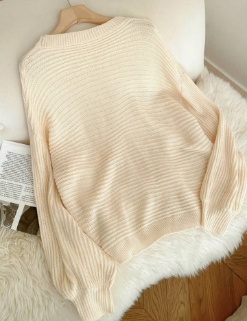 Pulover Shein Curve+, crem