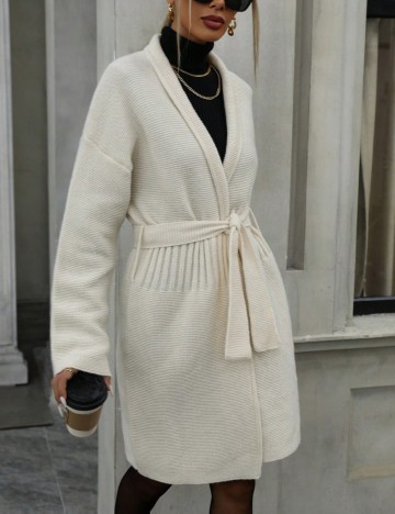 Cardigan lung Shein, crem