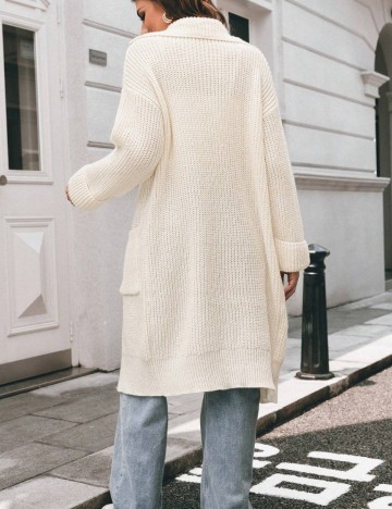 Cardigan lung Shein, crem