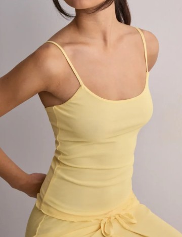 Top JJXX, galben