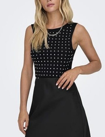 Body Only, negru