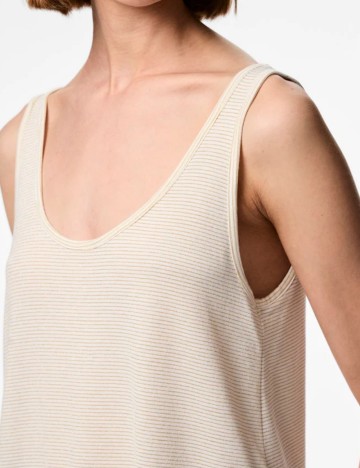 Maiou Pieces, crem