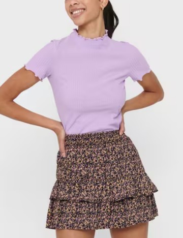 Tricou Only, mov