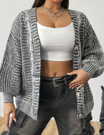 Cardigan Shein Curve+, mix culori